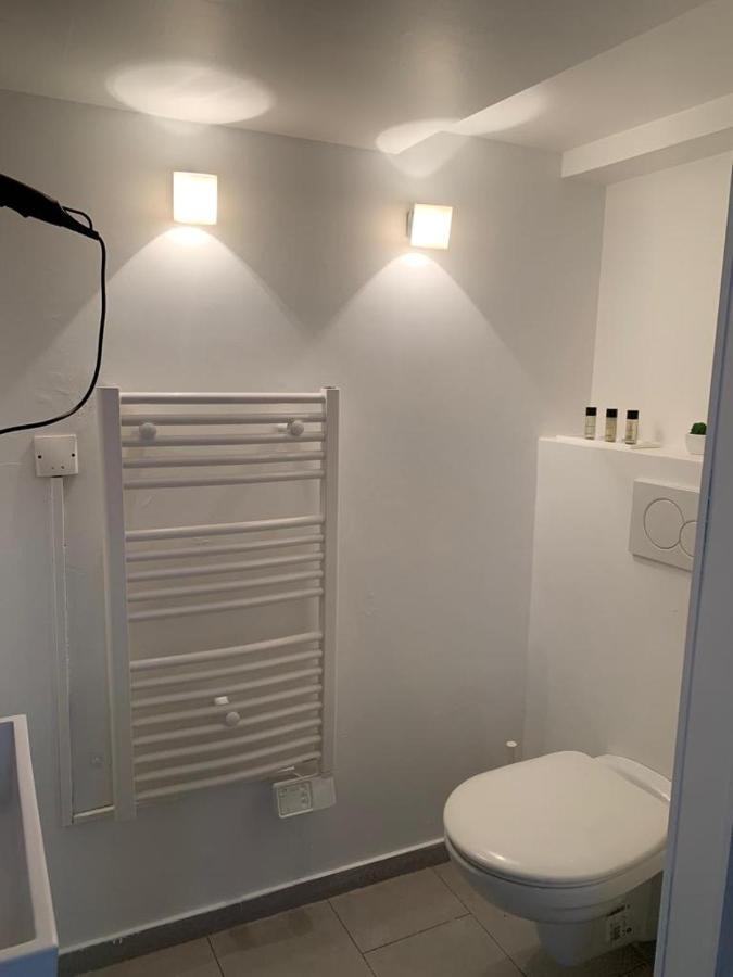 Spacious Bright Split Level Flat In The Fashionable Marais Apartment Paris Ngoại thất bức ảnh